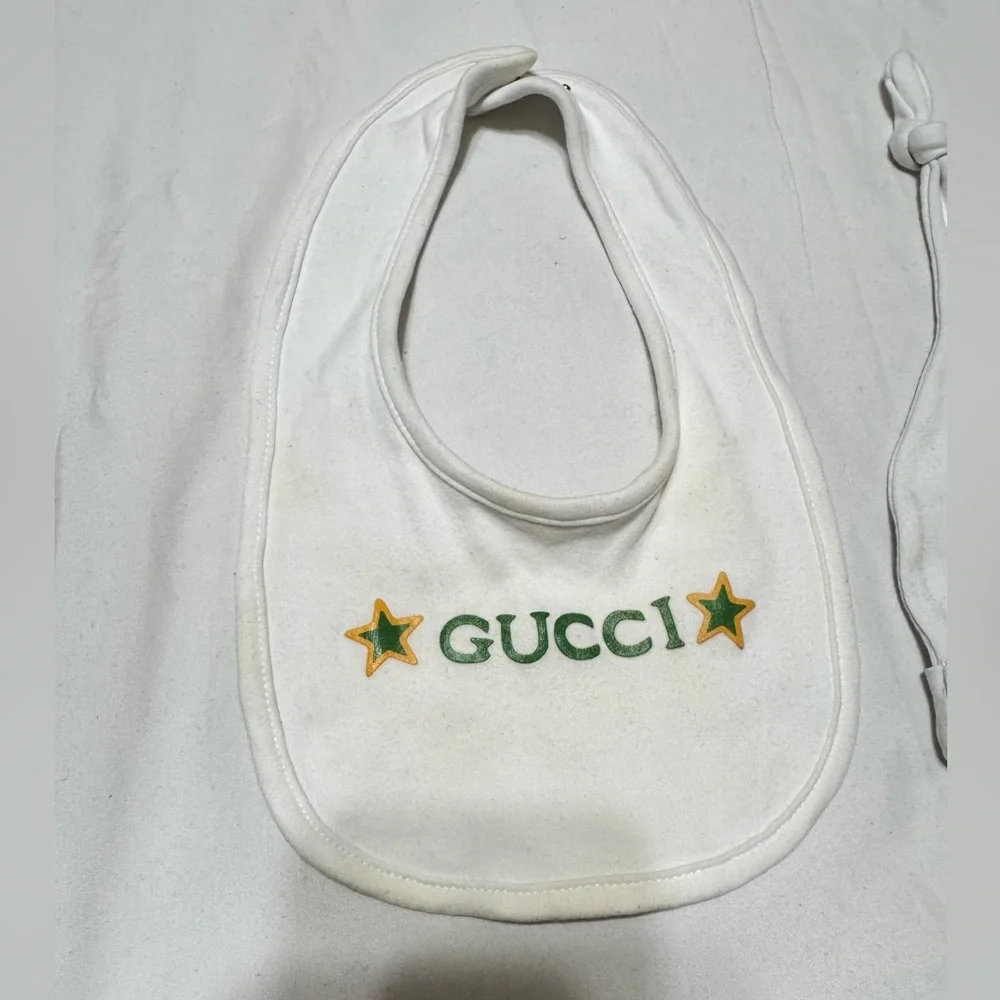 Gucci vintage baby cotton two-piece hat & bib with Gucci logo - Picture 5 of 11